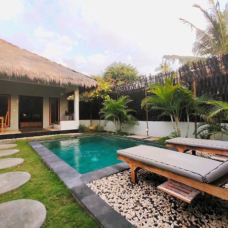 Ying Yang Villa Gili Air Exterior photo